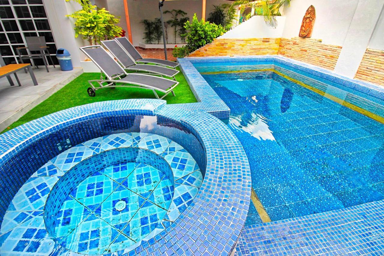 Grande Adam Private Pool Villa Pattaya Exterior photo